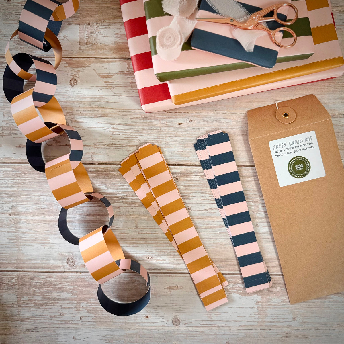Luxury Christmas Paper Chain Kit – Striped Garland, 3 Metres